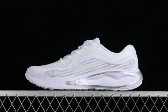 Nike Journey Run 2024 Low-Top Casual Running Shoes with Shock Absorption Anti-Slip and Wear-Resistant Design - FJ7765-102