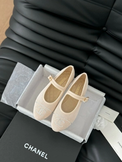 2025 Women Chanel Beige Fabric Mary Jane Embroidery LY00280