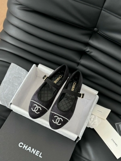 2025 Women Chanel Black Velvet Mary Jane Embroidered LY00280