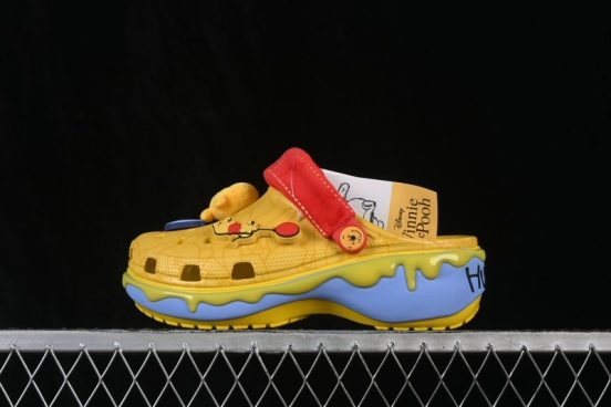 Crocs Disney Winnie the Pooh Platform Clog with Cushioned Footbed - Cloud