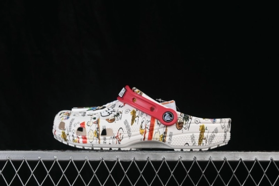 Crocs Peanuts x Classic Clog EVA Casual Slide Sandals with Graphic Print - White Multi Snoopy