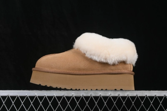 UGG Tazzelle H Tazzelle Water-Resistant Suede Winter Ankle Snow Boot with Fur Lining and Platform Sole - 1143791