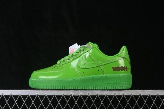 Nike Air Force 1 '07 Low Casual Skate Shoes with Full-Length Air Cushion - IV6822-399