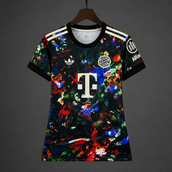 26/27 Women Bayern Munich Oktoberfest Version Black Jersey